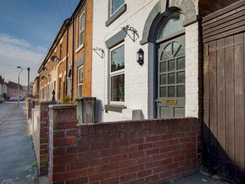 Pass The Keys Stylish Modern Victorian Home With Two Bedrooms