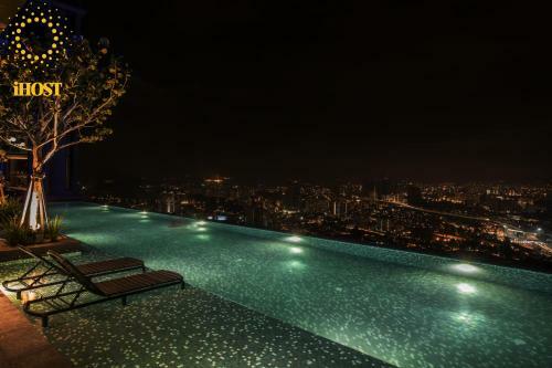 Hotel Expressionz Suites By V&c