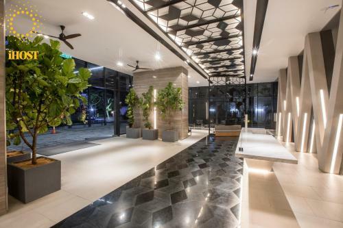 Hotel Expressionz Suites By V&c
