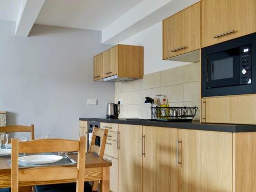 The Wee Coolins-holiday Home With Wood Burner