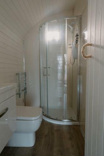 Strathy Bay Pods