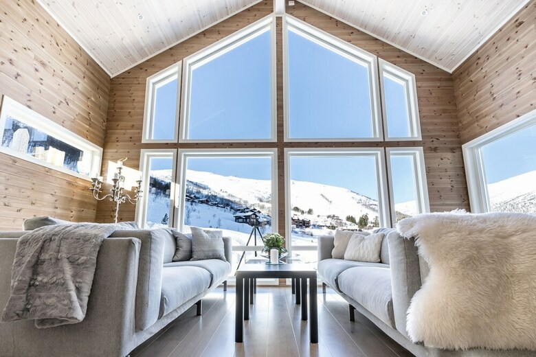 Lodge Stranda Booking