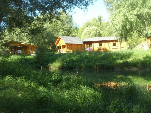 Camping, H�tel De Plein Air Les Cariamas