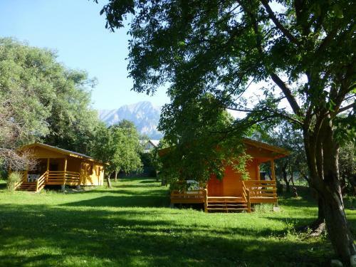 Camping, H�tel De Plein Air Les Cariamas