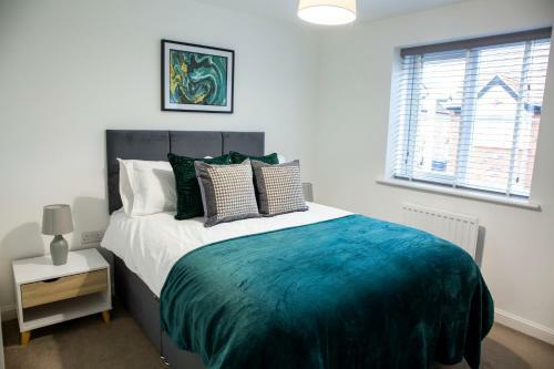 Modern House With Free Private Parking, Wifi & Netflix