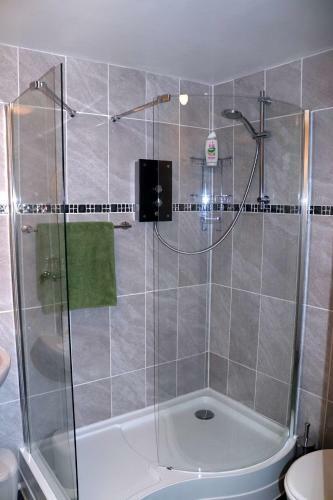 Bed & Breakfast Highworth House