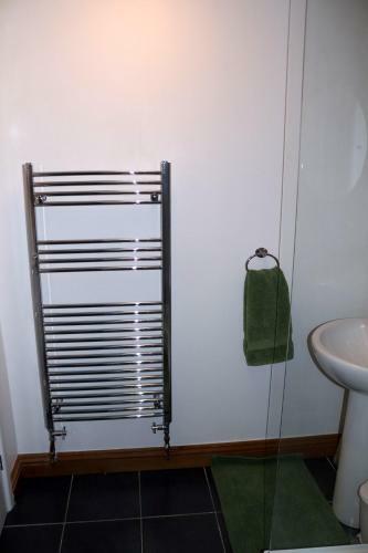 Bed & Breakfast Highworth House