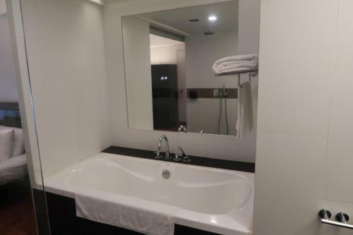 Hotel Alia Premier Klcc