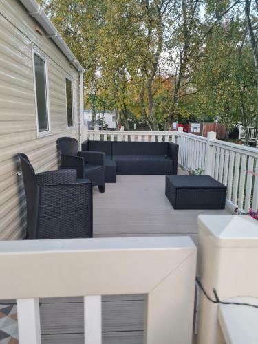 17 Castle View