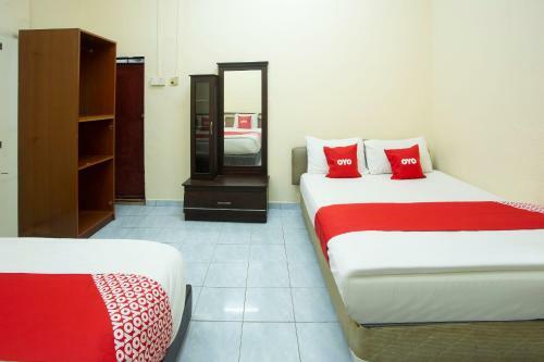 Spot On 90137 Casavilla Hotel Pudu