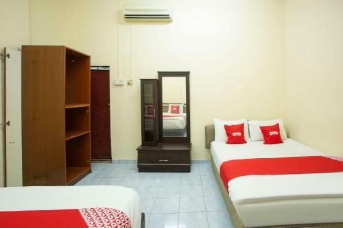 Spot On 90137 Casavilla Hotel Pudu