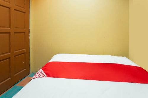 Spot On 90137 Casavilla Hotel Pudu