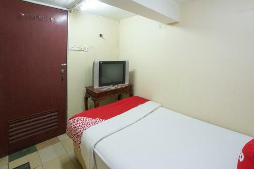 Spot On 90137 Casavilla Hotel Pudu