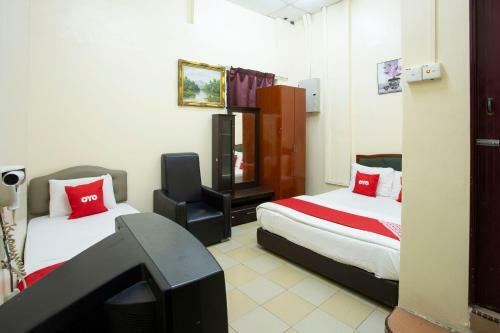 Spot On 90137 Casavilla Hotel Pudu
