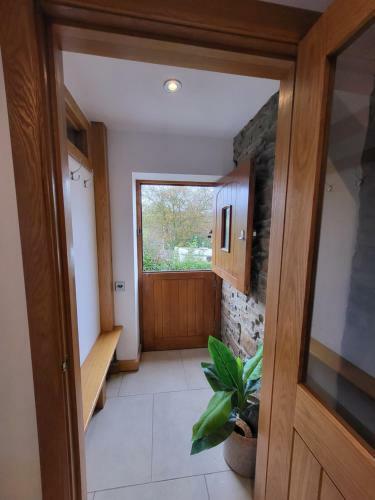 3 Bed Luxury Cottage With Private Hot Tub