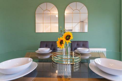 Marykirk House - Workstays Uk