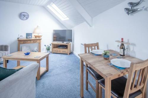 St Julians View - 1 Bedroom Apartment - Tenby