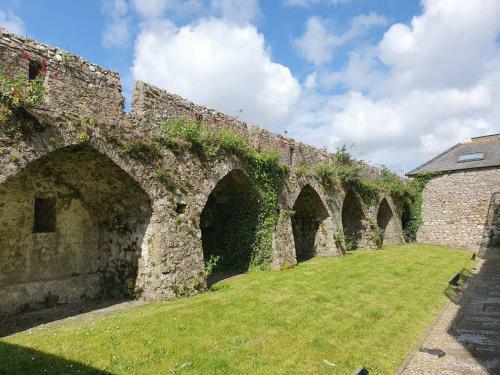 Apartamento Stylish Flat In Central Tenby + Parking & Balcony