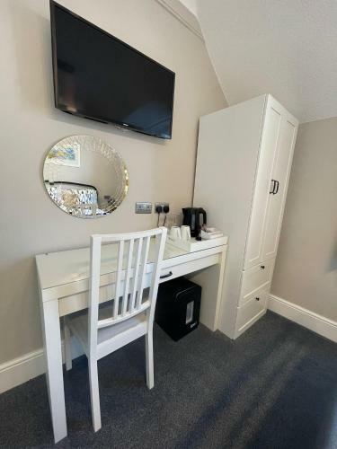 Hostal Ivy Bank Guest House, Tenby