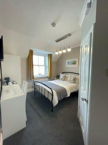 Hostal Ivy Bank Guest House, Tenby