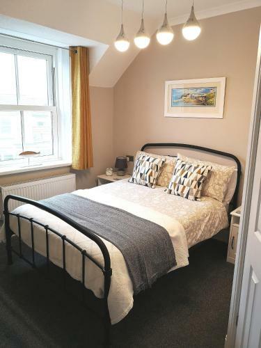 Hostal Ivy Bank Guest House, Tenby