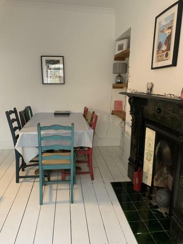 Hobbes Cottage