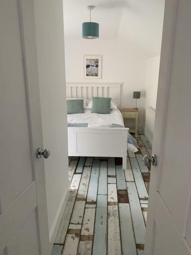 Hobbes Cottage