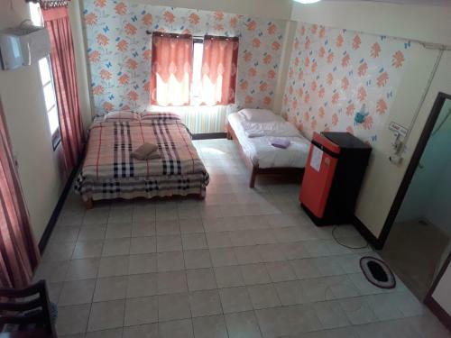 Hostal Baan Picha 2