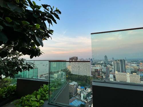 Apartamento Exceptional Sea View 1-bdr Edge Central Pattaya