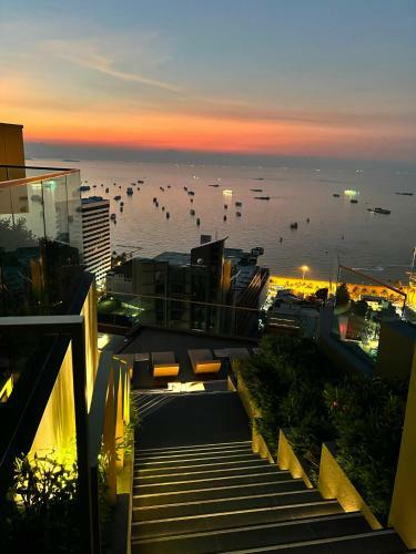 Apartamento Exceptional Sea View 1-bdr Edge Central Pattaya