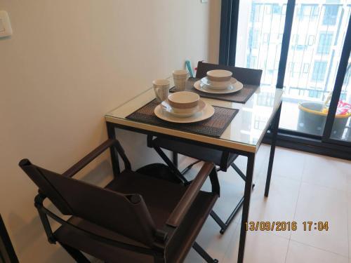 Central Pattaya Near Hilton 1 Br Poolseaview 8
