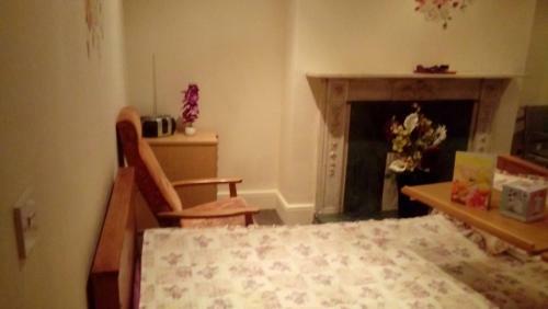 Bed & Breakfast Carer 4 You Residential Home