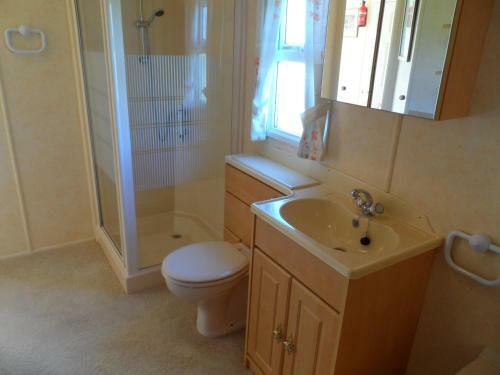 Luxury Mobile Home Near Perranporth Situated On A Quiet Farm