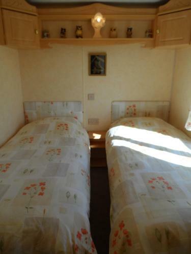Luxury Mobile Home Near Perranporth Situated On A Quiet Farm