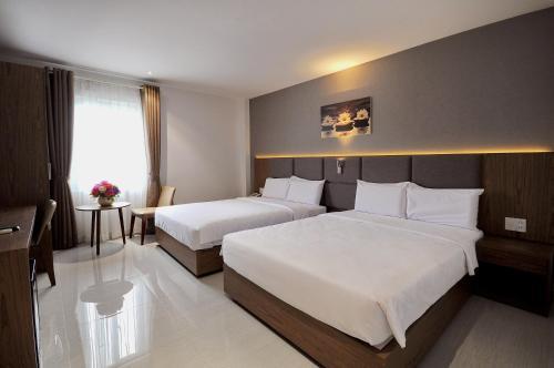 For You Hotel