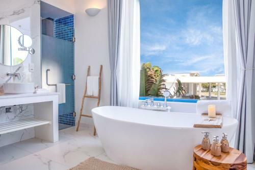 Hotel Aurai Resort Cam Ranh By Pearl