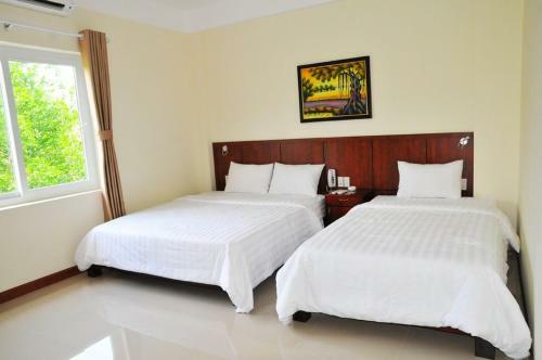 Rose Garden Hotel