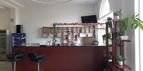 Rose Garden Hotel