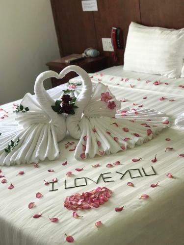 Rose Garden Hotel