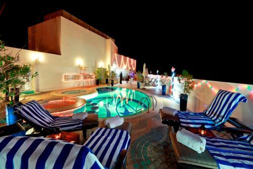 Howard Johnson Hotel Dubai