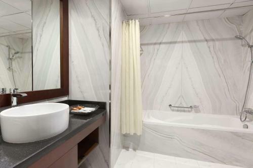Howard Johnson Hotel Dubai