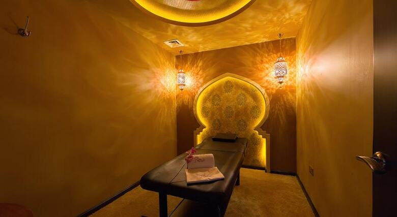 Hotel Lotus