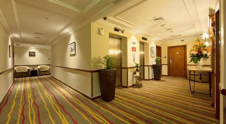 Hotel Lotus
