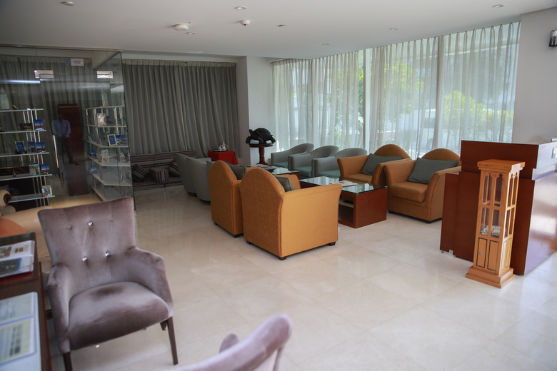 Hotel Versailles