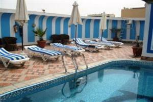 Hotel Versailles