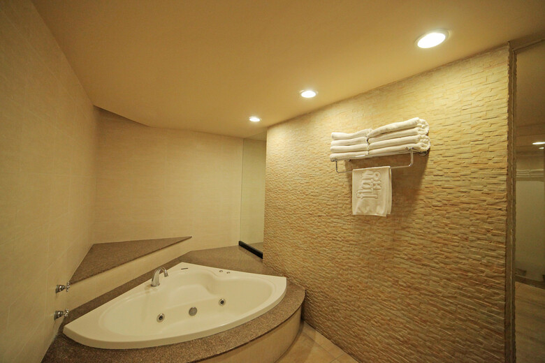 Hotel Flamingo Inn