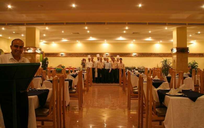 Hotel Falcon Hills