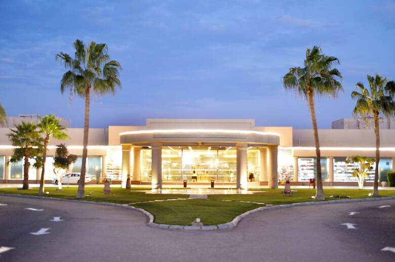Hotel Oriental Resort