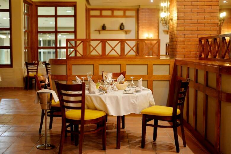 Hotel Oriental Resort