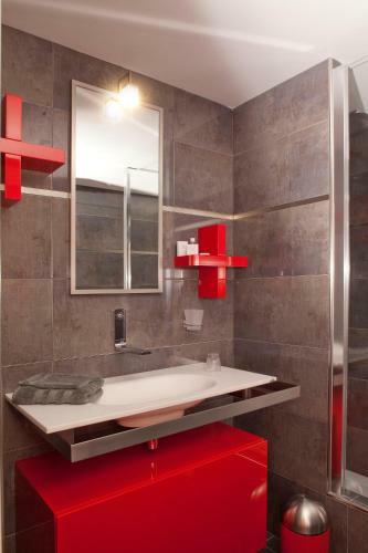 Hotel La Source Bleue